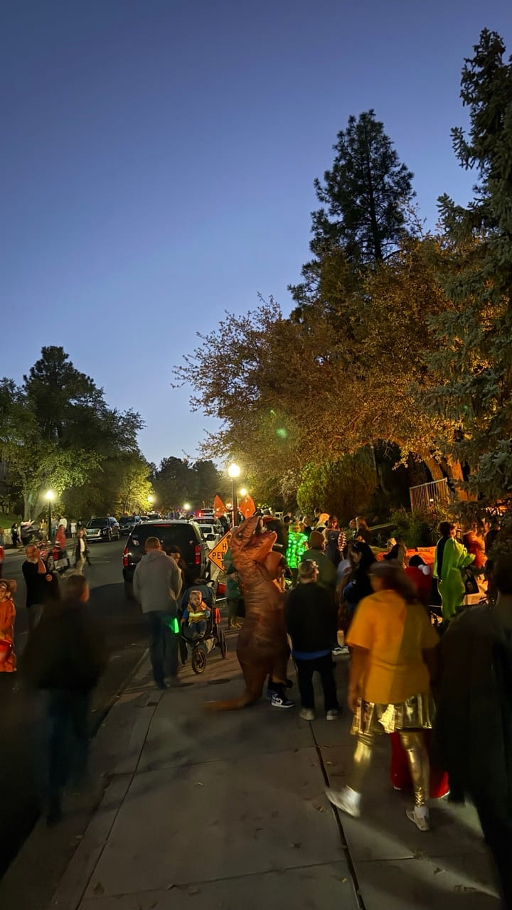 Hallowe’en & Trick-or-Treats: A History | #PSC 159